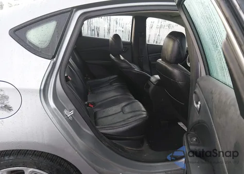 2015 Dodge Dart Limited z USA, uszkodzony, nr VIN 1C3CDFCB1FD345061